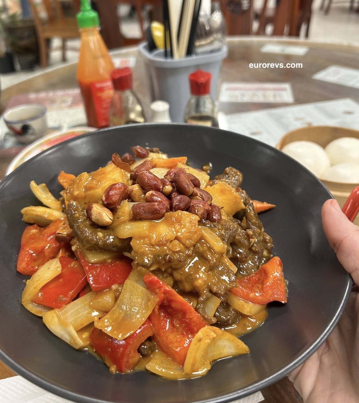 Malaysian stir fried beef with peanuts and red pepper