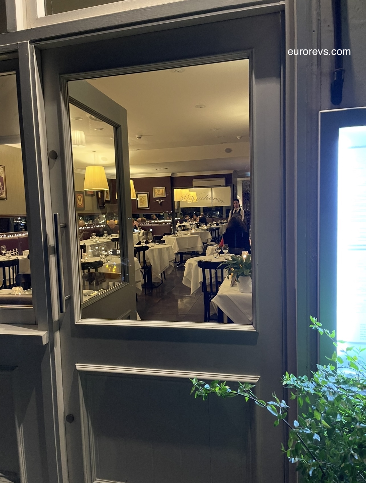 Le Vacherin Chiswick restuarnt exteriors